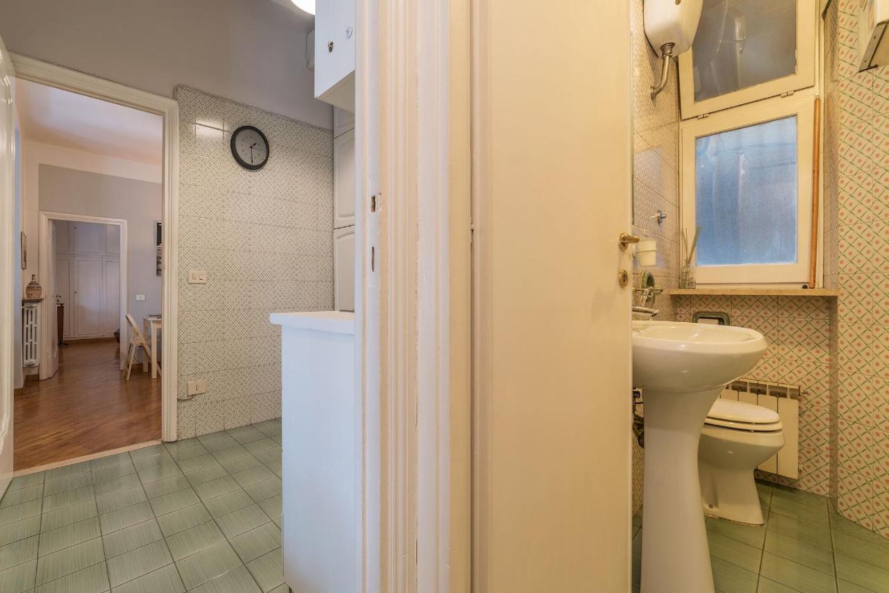 Trastevere & Ponte Sisto Cozy Flat Rom Exteriör bild