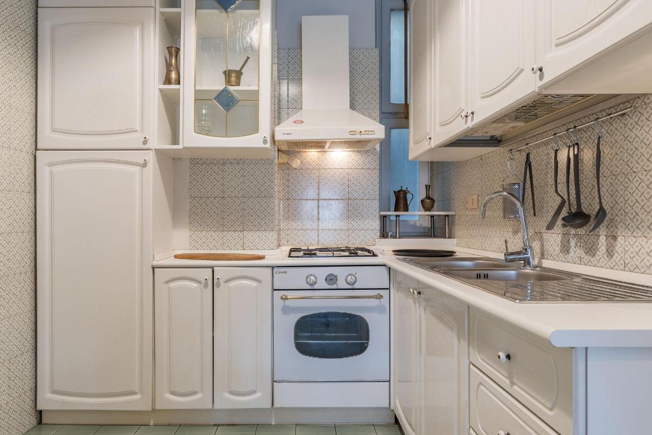 Trastevere & Ponte Sisto Cozy Flat Rom Exteriör bild